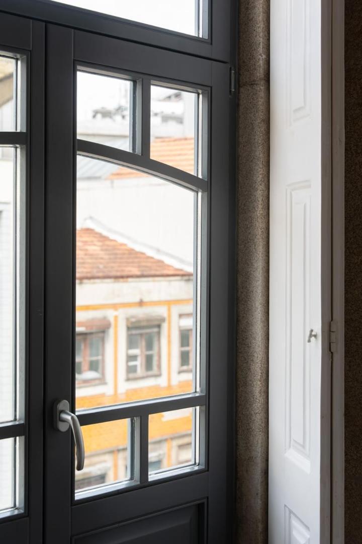 Apartment Framed Corner By Portugal Active