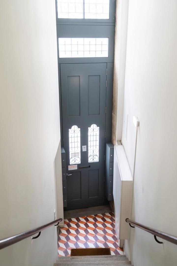 Framed Corner By Portugal Active *